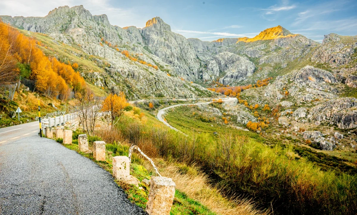 איתי ושירה בנוף פורטוגלי